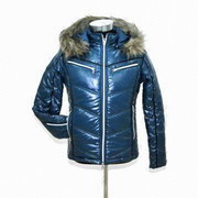 Men's Padded Jacket with Faux Wolf Hair, made of nylon with dyeing coating，PU piping SBS fastener